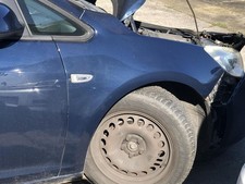 Opel Astra J parafango