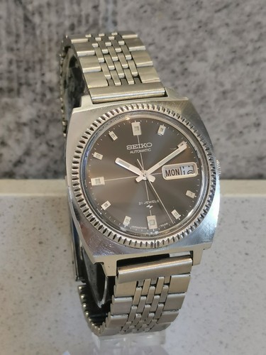 Seiko automatic vintage square - seiko,
