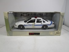 UT MODELS 1/18 WHITE 1996