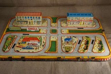 Treno giocattolo in latta