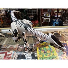 B48) WowWee RoboReptile Robot