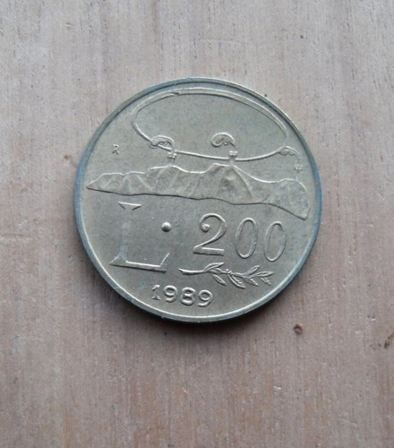 Moneta 200 lire san - moneta,