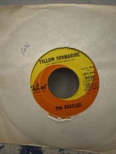 Parlophone Records the Beatles Yellow Submarine/Eleanor Rigby 45rpm