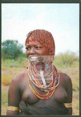 Ragazza nuda donna topless