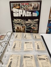 FIGURINE  SPAZIO 1999 - PANINI