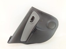 676400DD90C6 LEFT REAR DOOR