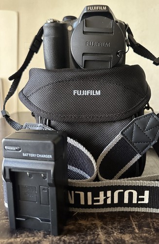 Fujifilm finepix sl300 14mp - fujifilm,