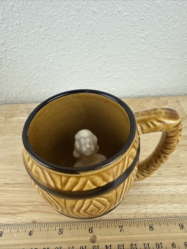 Tazza tazza vintage donna nuda
