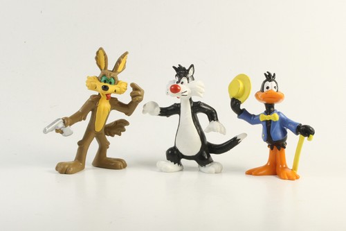 Looney tunes coyote daffy - looney,