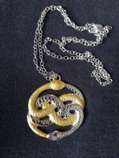 Ciondolo Auryn – La Storia Infinita | Collana ispirata a The NeverEnding Story