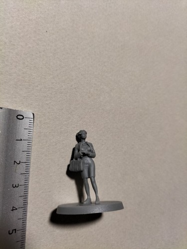 Female citizen miniature - citizen, miniature/
