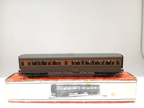 Rivarossi carrozza 100 - rivarossi, h0