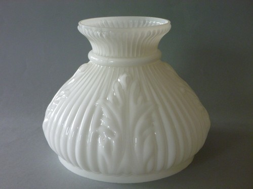 Vintage white oil - white, lamp
