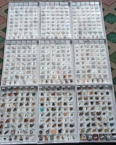 Mega collezione 540 minerali - , +
