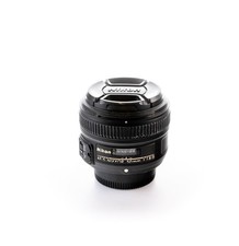 NIKON AF 50mm f/1.4 + PARALUCE