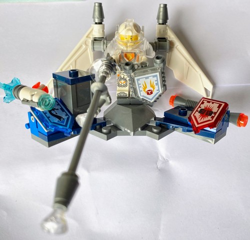 Lego nexo knights ultimate - nexo,