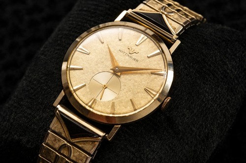 Orologio vestito