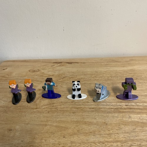 Minecraft nano figure - minecraft,