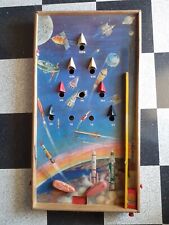 Flipper da tavolo in legno anni ’60 Arco Falc conquista spazio