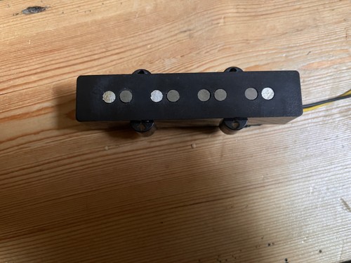 Squier standard series jazz - squier,