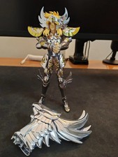 Cygnus Hyoga  V4 God Cloth