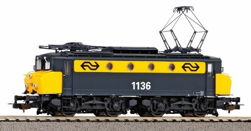 Piko 51368 locomotiva - piko,