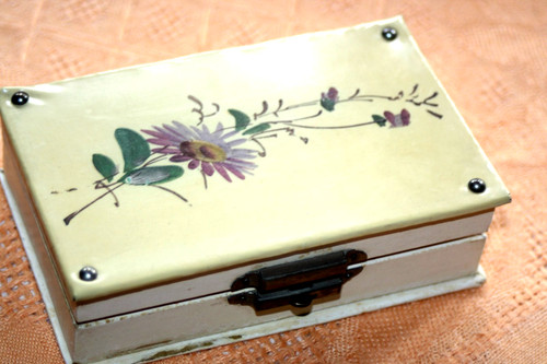 Vintage needle case sewing box - vintage,