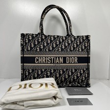 Dior Womens Medium Dior Book