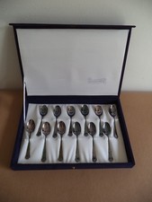 12 cucchiaini da caffè