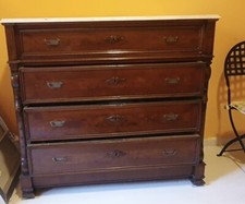 Antico Como in legno di noce epoca 900 Con  4 cassetti E Marmo Sopra