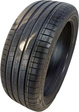 Gomme Estive 225/40 R19 93Y XL