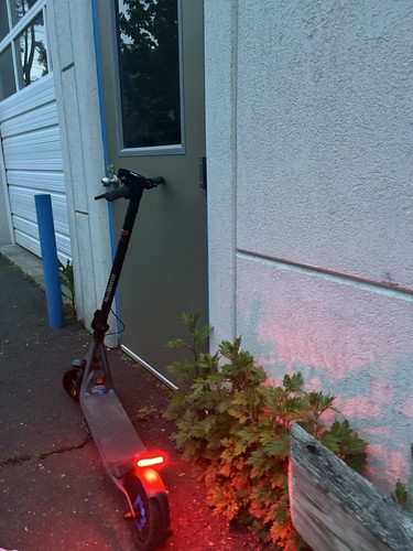 Good scooter that goes - good,