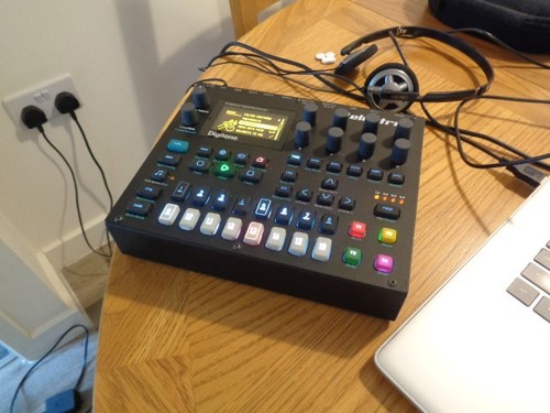 Sintetizzatore elektron - sintetizzatore,