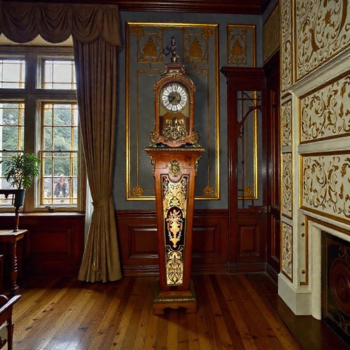 Orologio con colonna francese