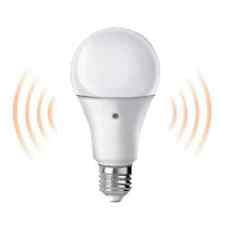 lampadina led con sensore crepuscolare E27 9 watt bianco freddo
