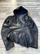 TIPO RICK OWENS GIAPPONESE