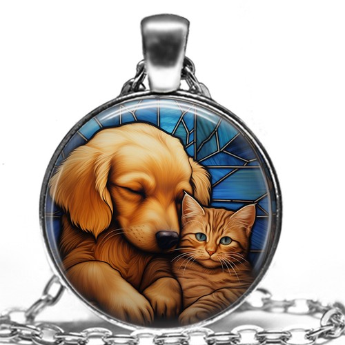 Collana con ciondolo finto