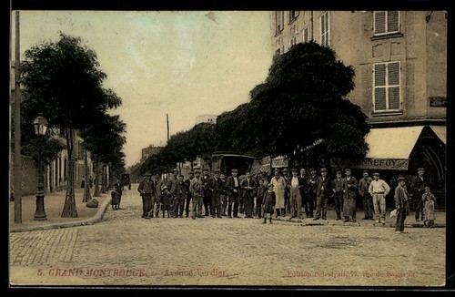 Cpa grand montrouge - grand-montrouge,, avenue