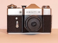 FOTOCAMERA REFLEX ZENIT B
