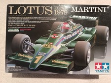 Lotus 79 Martini + 2 Set