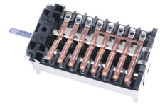 COMMUTATORE INTERRUTTORE C00327266 (481227318105) PER FORNO INDESIT IFV221IX