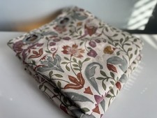 Tende Dunelm a tutta lunghezza