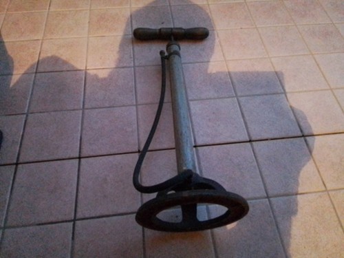 Pompa bicicletta vintage - pompa,