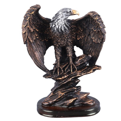 Tyenaza scultura aquila - tyenaza,