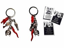 1 horn keychain 5 metal