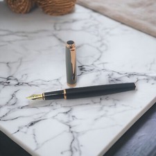 Penna Stilografica NERA/GRIGIA