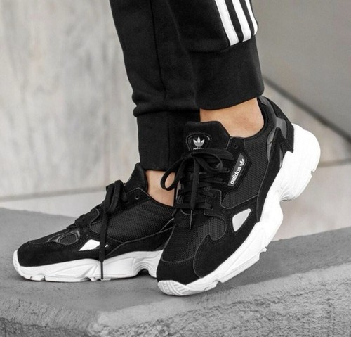 Taglia adidas falcon - 7,5,