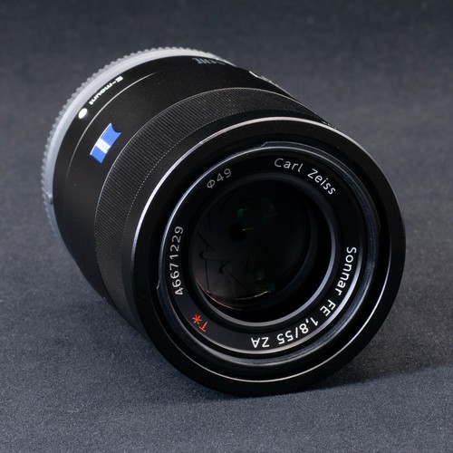 Sony sonnar 55mm 1 - 55mm, f/1.8