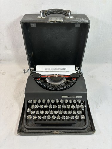 Macchina scrivere invicta - macchina,