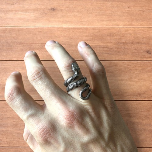 Bellissimo anello serpente - , in